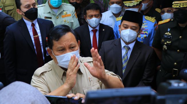 Menhan Prabowo Subianto Ziarah ke Makam Daan Mogot: Kemerdekaan Bukan Hadiah