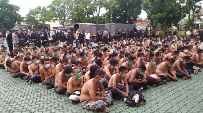 15 Anggota GMBI Diamankan Polisi di Perbatasan Bekasi-Cileungsi dan Cianjur-Jonggol