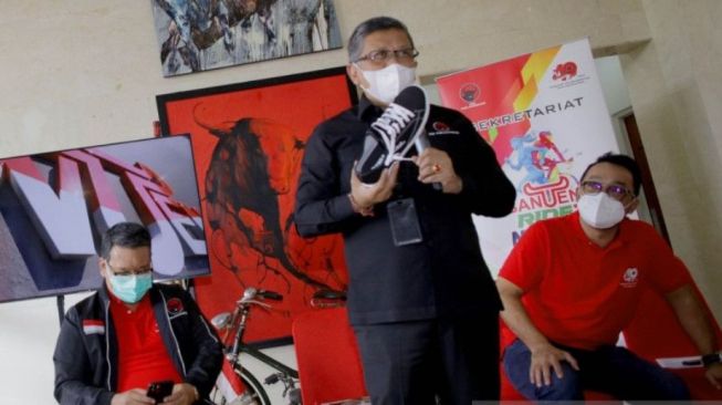 Sekjen PDI Perjuangan Ceritakan Kisah Megawati Protes ke Presiden Soekarno Soal Sepatu