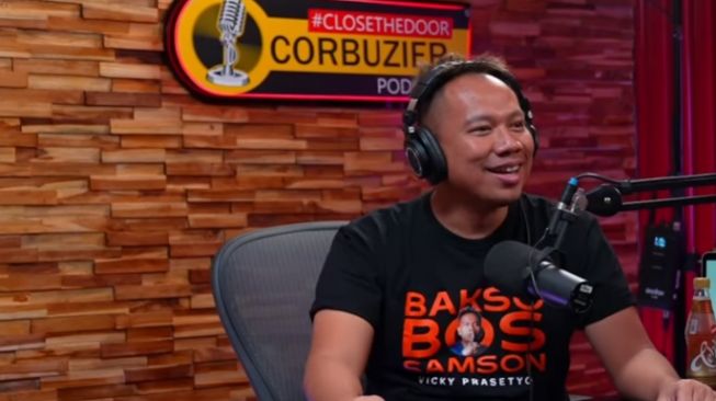 Vicky Prasetyo saat berbincang dengan Deddy Corbuzier [YouTube: Deddy Corbuzier]