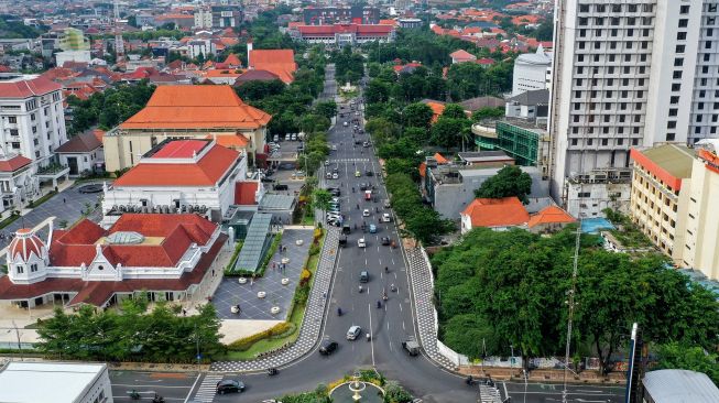 Aset pemkot yang ada di Jalan Pemuda nomor 17 diserahkan secara sukarela oleh PT Maspion kepada Pemkot Surabaya.