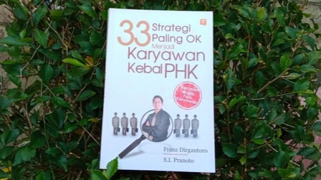 Mengungkap Strategi Menjadi Karyawan Profesional dan Anti-PHK