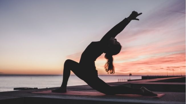 Mengenal 5 Jenis Yoga dan Manfaatnya, Latih Pernapasan dan Relaksasi