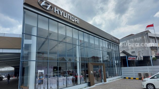 Resmikan Dealer di Bekasi, Hyundai Siapkan Dua Charging Station Gratis
