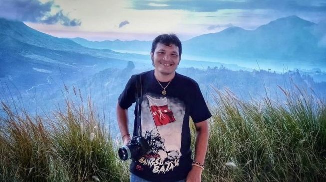 Mahfud MD Sebut TNI Bersifat Defensif Hadapi KKB, Nicho Silalahi: Coba Bapak Langsung ke Papua