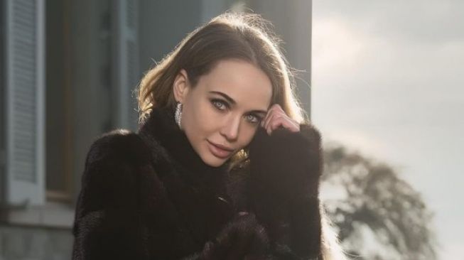 Model asal Ukraina, Angelina Petrova. [Instagram@Angelina_Petrova]