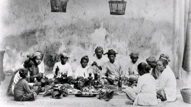 Kenduri: Siratan Berbagi dalam Perjamuan Makan