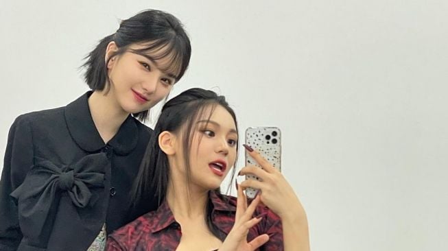 Eunha dan Umji VIVIZ (instagram.com)