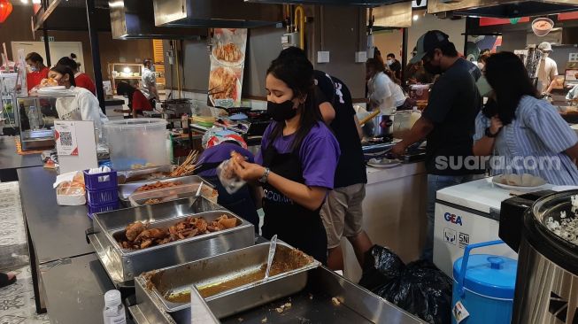 Inspirasi Hidangan Imlek, Tips Pilih Daging dan Masak Babi Guling ala Karya Rebo Bali