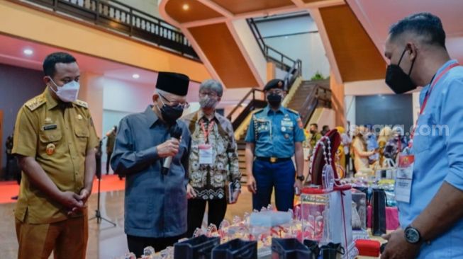 Pameran Produk UMKM di Kantor Gubernur Sulsel Sambut Kedatangan Wakil Presiden RI Ma'ruf Amin