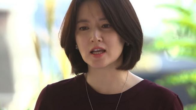 Potret Transformasi Lee Young Ae (Soompi)