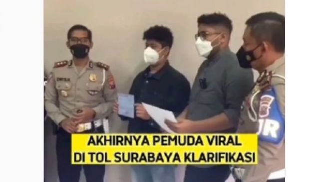 Pemotor yang Viral Masuk Tol Surabaya Minta Maaf Setelah Diciduk Polisi, Warganet: Lanjutkan Bakatmu Mas