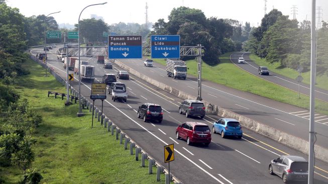 Jalur Arah Puncak Kembali Dibuka Mulai Jam 09.00 WIB Tadi