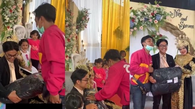 Viral Kurir Naik Pelaminan Antar Paket ke Pengantin saat Resepsi (TikTok)