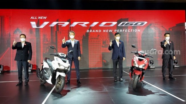 All-New Honda Vario hadir dalam dua tipe dan empat pilihan warna [Suara.com/Manuel Jeghesta Nainggolan].