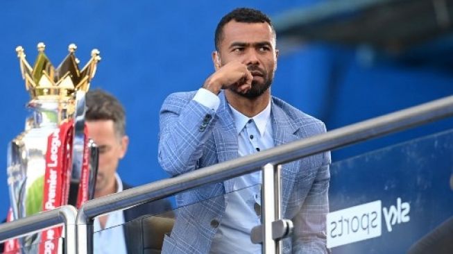 Ashley Cole Susul Frank Lampard ke Everton