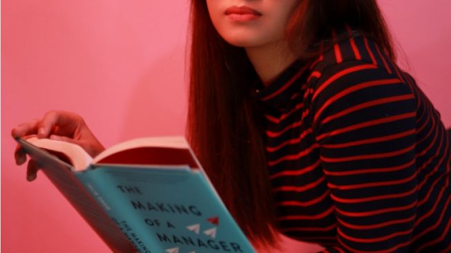 6 Rekomendasi Buku Berbagai Genre, Siap Temani Februari Kamu!