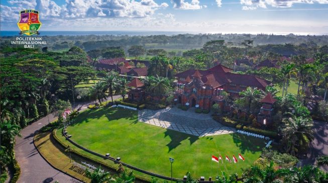 Politeknik Internasional Bali (PIB). (Sumber: Dokumentasi Politeknik Internasional Bali)