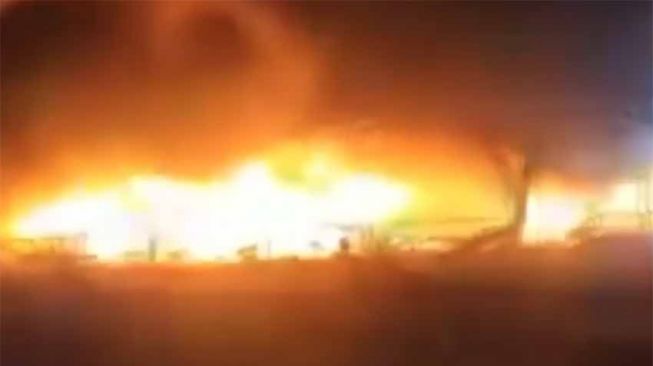 STOP PRESS! Tempat Relokasi Pasar Johar Semarang Terbakar