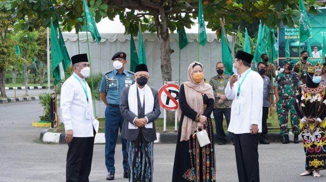Puan Maharani bersama Wapres Maruf Amin ikut hadiri pengukuhan pengurus baru PBNU di Kalimantan Timur. (istimewa)