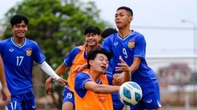 Pemusatan latihan Laos jelang Piala AFF U-23 2022. (Dok. aseanfootball.org)