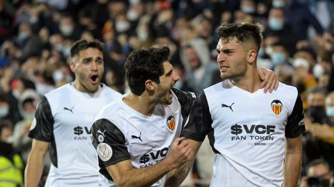 Rayo Vallecano dan Valencia ke Semifinal Copa del Rey