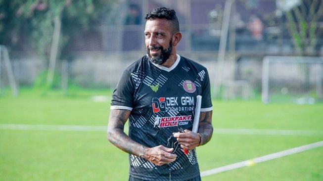 Marcos Gonzalez Come Back? Arema Bidik Kembalinya Pelatih Fisik Asal Argentina