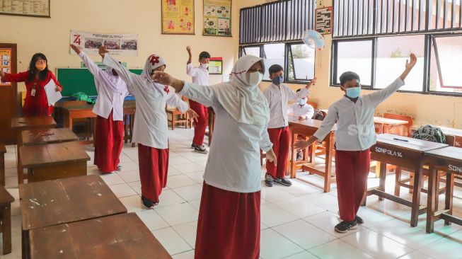 Anak Usia 6-11 Tahun Belum Vaksin di Pekanbaru Dilarang Belajar Tatap Muka