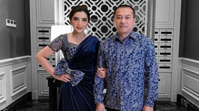 Portrait of Ashanty and Anang Hermansyah Factory Candidates (Instagram/ashanty_ash)