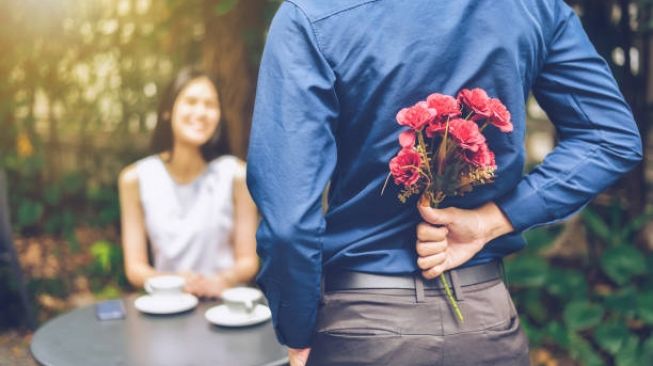 5 Zodiak Paling Romantis dan Penuh Kasih Sayang, Apakah Kamu Salah Satunya?