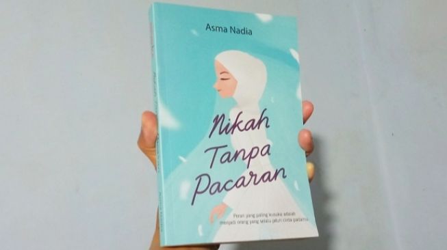 Ulasan Novel Nikah Tanpa Pacaran, Kisah Cinta Guru Ngaji dan Sutradara Muda