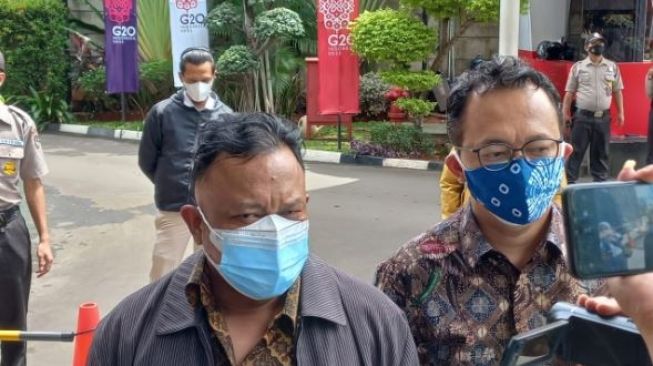 Komisioner Komnas HAM Sambangi Gedung KPK Bawa Dokumen Dugaan Kekerasan di Kerangkeng Manusia Rumah Bupati Langkat