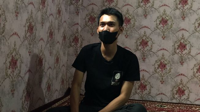 Putra Ibu Guru SDN 032 Tilil Bandung yang Meninggal Ditusuk Mantan Suami Minta Pelaku Dihukum Mati