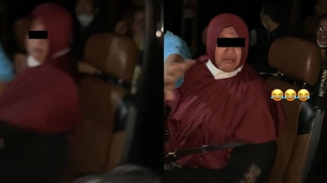 Masuk Rumah Hantu Drive Thru, Emak-emak Ini Emosi Semprot Hantu Gegara Takut