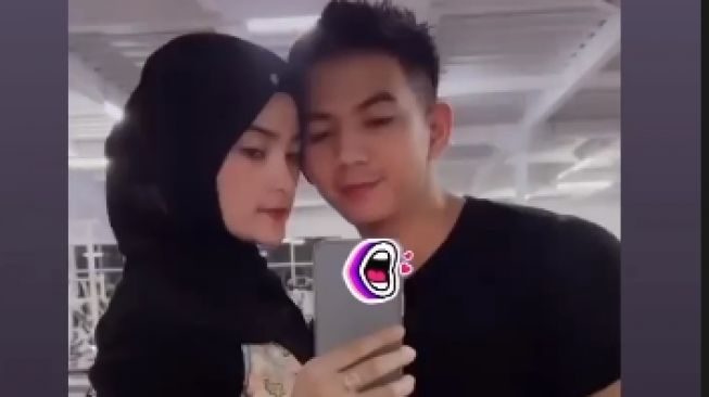 Kemesraan Ridho DA dan Syifa Fauziah [Instagram/@da2_ridho]