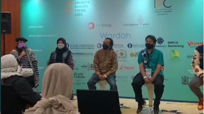 Gandeng IKJ, Jakarta Fashion Trend 2022 Digelar Bareng 14 Desainer Indonesia