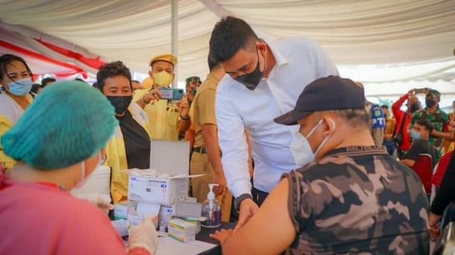 Percepat Vaksinasi Kunci Utama Bobby Nasution Kendalikan Covid-19 di Medan