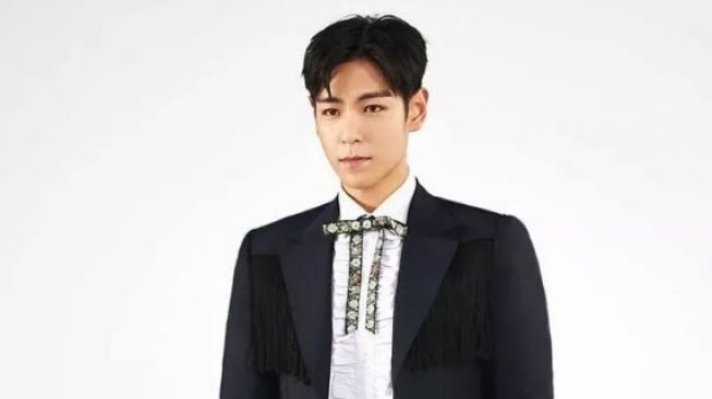 Bikin Syok Fans, T.O.P Umumkan Hengkang dari BIGBANG Sejak Tahun Lalu