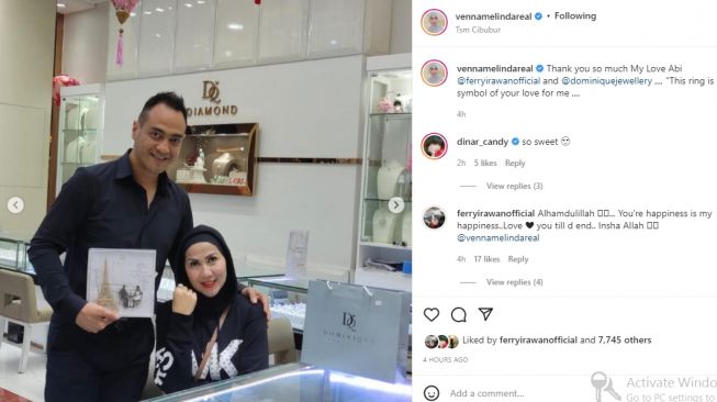 Ferry Irawan beri kado cincin berlian ke Venna Melinda (instagram.com)