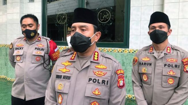 4 Orang Saksi Diperiksa soal Pelaku Penusukan Vicky Firlana di TPU Chober Jaksel