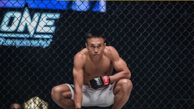Petarung MMA Sunoto akan bertarung melawan wakil Myanmar, Tial Thang di ajang One Championship: One Blood. [NET]