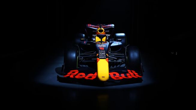 Mobil Red Bull RB18 (Red Bull Racing)