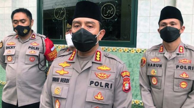 Pelaku Penusukan Vicky di TPU Chober Jaksel Masih Misteri, 4 Orang Saksi Diperiksa