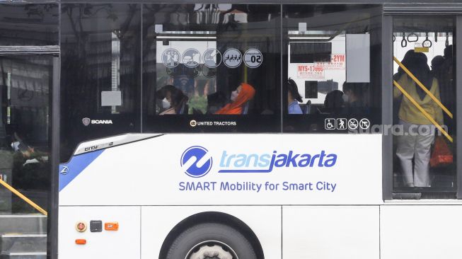 Resmi! Anies Tetapkan Tarif Integrasi TransJ-MRT-LRT Maksimal Rp 10.000