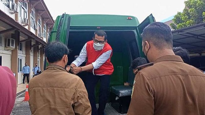 Dekan Fisip Unri Terdakwa Kasus Pelecehan Seksual Divonis Bebas, Publik Geram: Beneran Hilang Akal