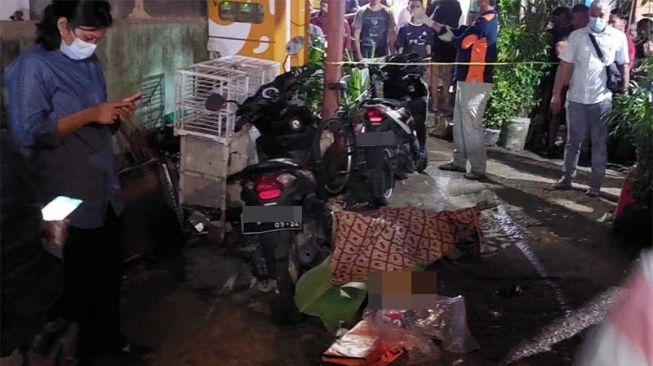 Pria Alami Gangguan Jiwa Dikeroyok, Ditemukan Tewas Terkapar di Batu Ampar