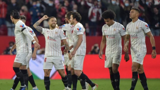 Liga Spanyol: Sevilla vs Elche 3-0, Tuan Rumah Melonjak di Klasemen Sementara
