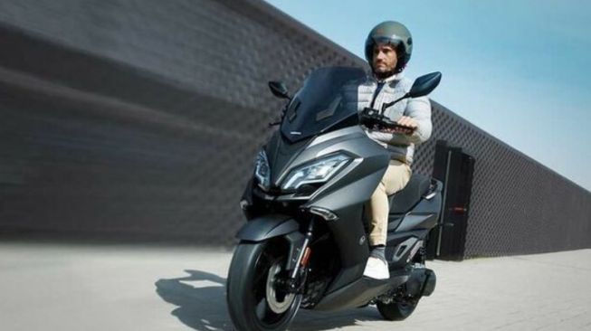 Nerva EXE 2022, pesaing dari Honda Forza (Forococheselectricos)