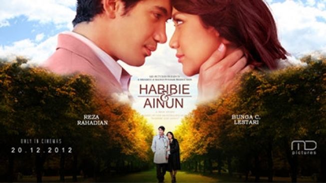 Poster film Habibie & Ainun [Instagram]