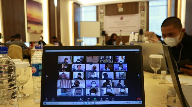 Dewan Pers Puji UKJ Hybrid Pertama di Batam yang Diselenggarakan AJI Indonesia